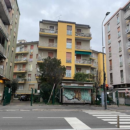 Max'S House Apartment Milan Luaran gambar